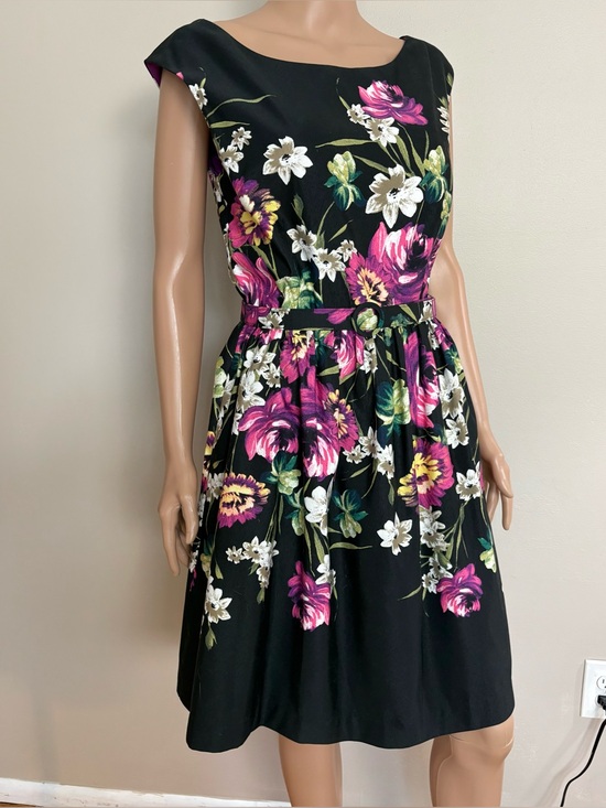 Eliza J Dresses & Skirts - ELIZA J Black Floral SWING A-Line SLEEVELESS Belted DRESS  12